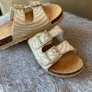 BAMBOO Platform, cork, sandals, pearl rhinestone accents size 9.